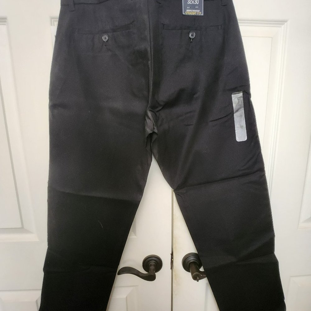 GAP Chinos NEW, Black, 32W x 30L
